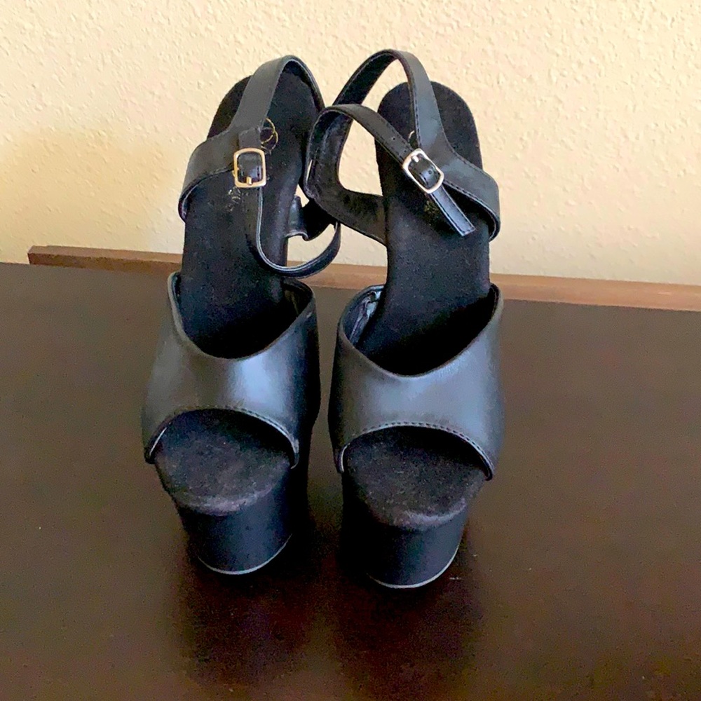 Pole pleasers 6 inch heels